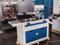 Imprimante numérique UV industrielle à jet d'encre haute vitesse pour boîtes, sacs, assiettes et bols en papier alimentaire, fabrication en usine