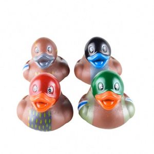Jouet de bain en plastique en forme d'ours jaune à tête verte, personnalisé avec logo, pour bébé, 2 pouces, avec fonction de pulvérisation d'eau - Product Image 4