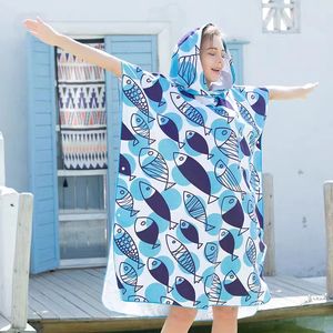 <span class=keywords><strong>Poncho</strong></span> de surf de plage en microfibre imprimé personnalisé pour adultes Serviette à capuche imperméable Robe super douce pour <span class=keywords><strong>piscine</strong></span> comprimée - Product Image 3