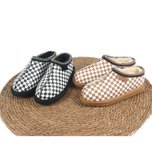 Nouveautés 2026 – Bottes de neige courtes en cuir de vachette chaudes et épaisses pour enfants, style coréen à carreaux, prix usine, pour l'hiver - Product Image 1