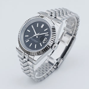 Montre mécanique pour homme de haute qualité, fabriquée en usine, avec un boîtier de 36 mm ou 39 mm, un verre saphir, sans logo, mouvement automatique <span class=keywords><strong>Seiko</strong></span> NH35, style plongeur. - Product Image 2