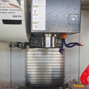 Mitsubishi điều khiển VMC máy CNC phay máy CNC gia công Trung tâm vmc1050 với giá cả cạnh tranh - Product Image 5