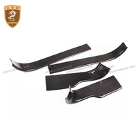 Protecteur de seuil de porte de voiture en fibre de carbone sèche de style OEM pour Lamborghini Urus 2018-2021