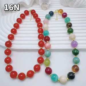 Collier de perles rondes colorées en acrylique style bohème épais de 16 mm pour femmes, idéal pour l'été et la plage - Product Image 5