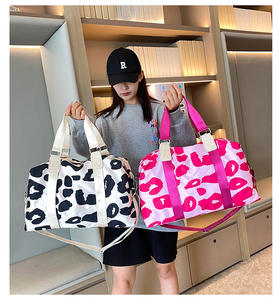 Femmes Grande Capacité Sport Fitness Gym Yoga Tote Weekender Overnight Bags Foldable Convertible Travel Duffle Bag Leopard - Product Image 3