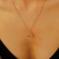0 Ins Nouveau Creative Zircon Nuage Collier Goutte De Pluie En Gros Conception Mignonne 18k Plaqué Or Clavicule Chaîne Collier pour Femmes