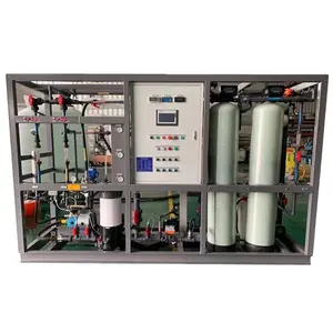 Las máquinas de agua pura RO de filtro de ósmosis inversa preempaquetadas industriales incluyen Filtro de pretratamiento a la venta