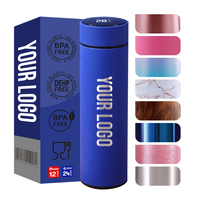 Bouteille d'eau de camping de sport en acier inoxydable à double paroi de 500ml sans BPA isolée sous vide avec LED vente en gros