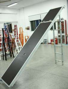 Plateforme Alu-ply avec trappe et échelle / Planche en aluminium avec échelle - Product Image 3