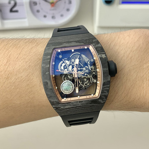 Montre mécanique de haute qualité avec bracelet en silicone, résistante à l'eau, carrée de 41 mm, idéale pour les cadeaux - Product Image 6