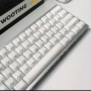 136-key small full-key PC double-shot injection molding ABS material original height crystal jelly side printing keyboard - Product Image 5