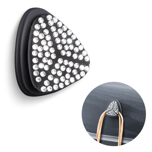 Crochet de voiture personnalisé à coller, type créatif et pratique pour la rangée avant, crochet multifonctionnel mignon incrusté de diamants pour dossier de siège de voiture - Product Image 1