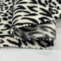 Tissu imprimé léopard écologique très demandé, anti-boulochage, tricoté en chaîne, 100 % polyester, 275 GSM, poids moyen, pour vêtements