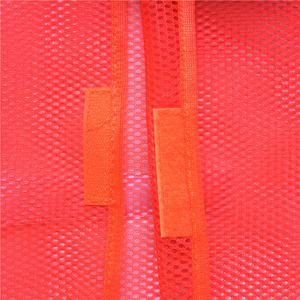 Gilet de sécurité haute visibilité CITICITY léger rouge pour la construction, en maille polyester personnalisée avec bande réfléchissante en PVC - Product Image 3