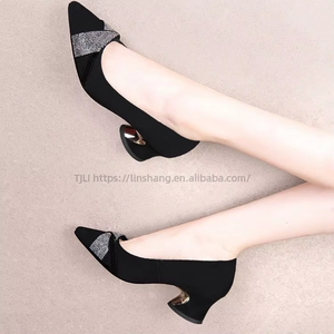 Escarpins noirs pour femmes avec bout orné de strass, talon bloc bas, chaussures de bureau confortables pour le travail et les occasions formelles, taille 35-40 - Product Image 4