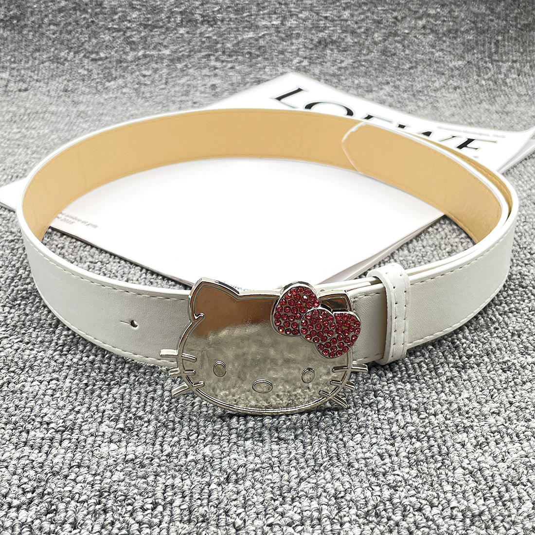 [White] Rhinestone Hello Kitty