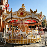 Manège LED Carrousel pour Parc d'Attractions, Design Luxe Blanc et Or, pour Fêtes Foraines et Carnavals