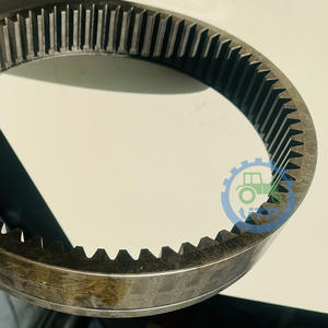 Engranaje de anillo 70T de alta calidad R554713 apto para tractores 7210R 7230R <span class=keywords><strong>7250R</strong></span> 7260R 7270R 7280R 7290R - Product Image 2