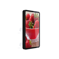 Outdoor Perawatan Iklan Gratis TV Layar Display Tahan Air IP68 90 Mm Ketebalan Ultra Slim Desain Tampilan