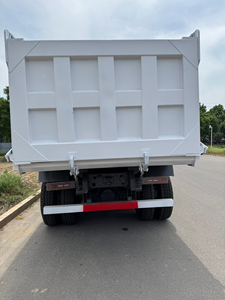 SINOTRUCK HOWO Heavy Dump Truck 6X4 <b>10</b>-Tire 351-450hp Weichai Engine Euro 3 FAST Gearbox 31-40t Load Capacity Engineering Use - Product Image 5