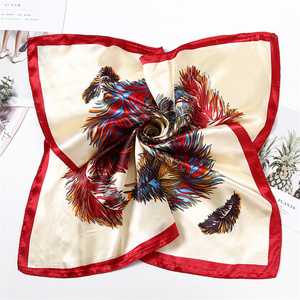 Vente en gros de printemps dames aztèque ethnique motif indigène imprimé Cape Wrap Pashmina écharpes châles avec pompon - Product Image 1