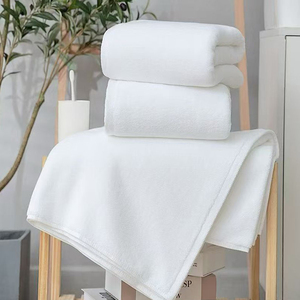 Serviettes d'hôtel blanches, logo personnalisé, <span class=keywords><strong>linge</strong></span> <span class=keywords><strong>de</strong></span> salle <span class=keywords><strong>de</strong></span> <span class=keywords><strong>bain</strong></span>, 100% coton, ensemble <span class=keywords><strong>de</strong></span> serviettes <span class=keywords><strong>de</strong></span> toilette, <span class=keywords><strong>de</strong></span> visage et <span class=keywords><strong>de</strong></span> <span class=keywords><strong>bain</strong></span> pour hôtel - Product Image 3