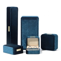 Coffret à bijoux de luxe en velours bleu sarcelle pour bagues, colliers et bracelets – Solution de rangement professionnelle pour l'identité de marque