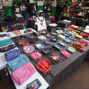 Mochilas escolares de <span class=keywords><strong>segunda</strong></span> <span class=keywords><strong>mano</strong></span> Mochilas usadas de hombro Bolsas en fardos para niños Niños - Product Image 2