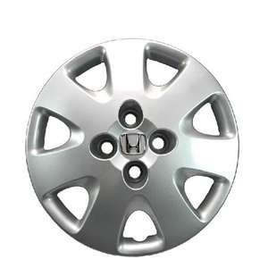 Cache-roue Honda 14 pouces en plastique gris argenté à 4 trous pour le modèle numéro 44733-SEN-P00 - Product Image 1