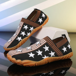Chaussures bateau légères et respirantes en maille pour hommes, avec motif étoiles et rayures, chaussures décontractées confortables à enfiler pour l'été - Product Image 2