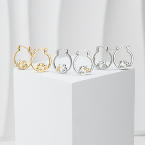 Boucles d'oreilles créoles en alliage de zinc motif éléphant de dessin animé, bijoux de mode pour femme, cadeau - Product Image 1