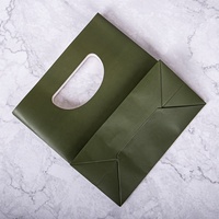 Bolsa de regalo de papel con asa de lámina dorada y logotipo personalizado, bolsa de compras de fábrica para joyería, gafas, uso en supermercado