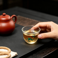 Tasse à thé japonaise de luxe en verre givré, peinte à la main, motif prune et bambou, petite tasse à thé Kung Fu, résistante à la chaleur, coffret cadeau