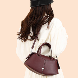 <span class=keywords><strong>Sac</strong></span> à main de luxe pour <span class=keywords><strong>femme</strong></span> en cuir PU de haute qualité, nouvelle collection 2026, <span class=keywords><strong>sac</strong></span> à bandoulière de <span class=keywords><strong>marque</strong></span> de créateur, <span class=keywords><strong>sac</strong></span> à main pour <span class=keywords><strong>femme</strong></span> avec empiècements, vente chaude - Product Image 3
