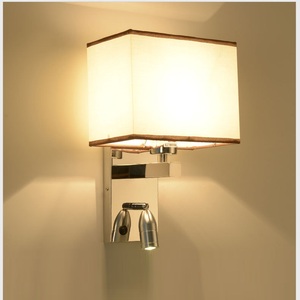 <span class=keywords><strong>Applique</strong></span> murale <span class=keywords><strong>LED</strong></span> moderne <span class=keywords><strong>pour</strong></span> hôtel salon chevet tête <span class=keywords><strong>de</strong></span> <span class=keywords><strong>lit</strong></span> lecture corps en acier inoxydable avec abat-jour blanc cassé couleur - Product Image 1