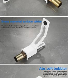 Nouveau modèle de lavabo de salle de bains en cuivre au design moderne, double usage chaud et froid <span class=keywords><strong>avec</strong></span> <span class=keywords><strong>ensemble</strong></span> de robinets anti-éclaboussures - Product Image 5