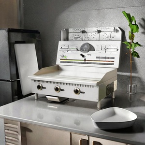 Plancha à gaz professionnelle Perfex à 3 brûleurs en acier inoxydable, appareil de cuisson commercial robuste, réduction du bruit pour les restaurants - Product Image 6