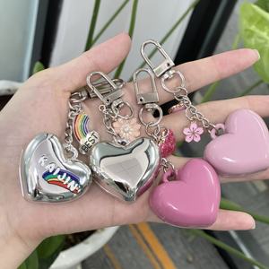 Kemasan Wadah Lip Balm Bentuk Hati Kosong, Kotak Lip Gloss dengan Liontin, Wadah Makeup Blush On, Wadah Makeup Lip Cream, Wadah Makeup Eye Shadow - Product Image 5