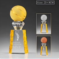 Trophée personnalisé en cristal K9 22x8cm avec socle texturé flamme et dessus amovible pour basketball, volleyball, football