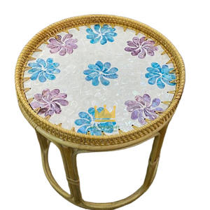 Mesa auxiliar de ratán natural hecha a mano por proveedor vietnamita, mesas de centro redondas de diseño moderno con patrón de nácar. - Product Image 2