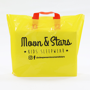 China manufacture shop carry bag custom own logo print bottom gusset plastic shopping bags with handle