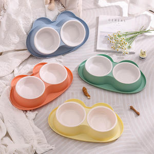 Comedero Doble para Perros, de Plástico Resistente y Acero Inoxidable, con Platos Extraíbles para Agua y Comida - Product Image 3