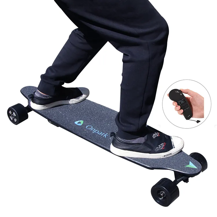 Professional Complete Maple with Wireless Remote Controller China Evolve Electric Skateboard