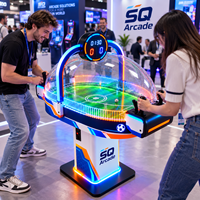 Table de football interactive commerciale 2 joueurs avec dôme en acrylique pour la location d'événements – Jeu d'arcade de football LED