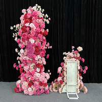 Glamouröser Echtblumen-Optik Blumenbogen Grün und Weiß Hochzeits-Hintergrund Künstlicher Blumenbogen für Hochzeiten und Rote Teppiche