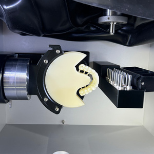 Machine de fraisage CNC CAMDENT CDM6G CAD CAM 5 axes, équipement de laboratoire dentaire, zircone sèche et humide pour équipement de fraisage, PMMA PEEK - Product Image 5