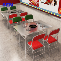 Table de restaurant pliable en cuir huilé avec plateau en acier inoxydable brossé SEM et chaises pour ensemble table et chaises de restaurant