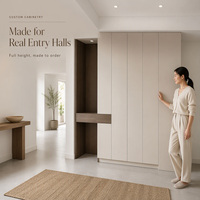Meuble à chaussures moderne en mélamine sur mesure pour entrée, couloir, rangement de chaussures pour appartement