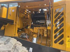 Machine de terrassement lourde d'occasion pour chargeur frontal LG958F modèle 2016, moteur 168KW, capacité 16800-17000kg, avec roulement et boîte de vitesses - Product Image 6