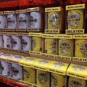 מומחה לייצוא מפעל סיטונאים לוגו מותאם אישית הדפסים באיכות מעולה נירוסטה לדחוף את הפותחן בקבוק בירה - Product Image 4